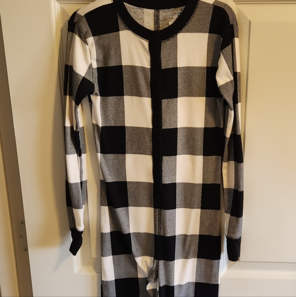 2 Old Navy Black Buffalo Plaid Pj's. Unisex Size 10. One NWT. One Worn few times - Picture 9 of 13